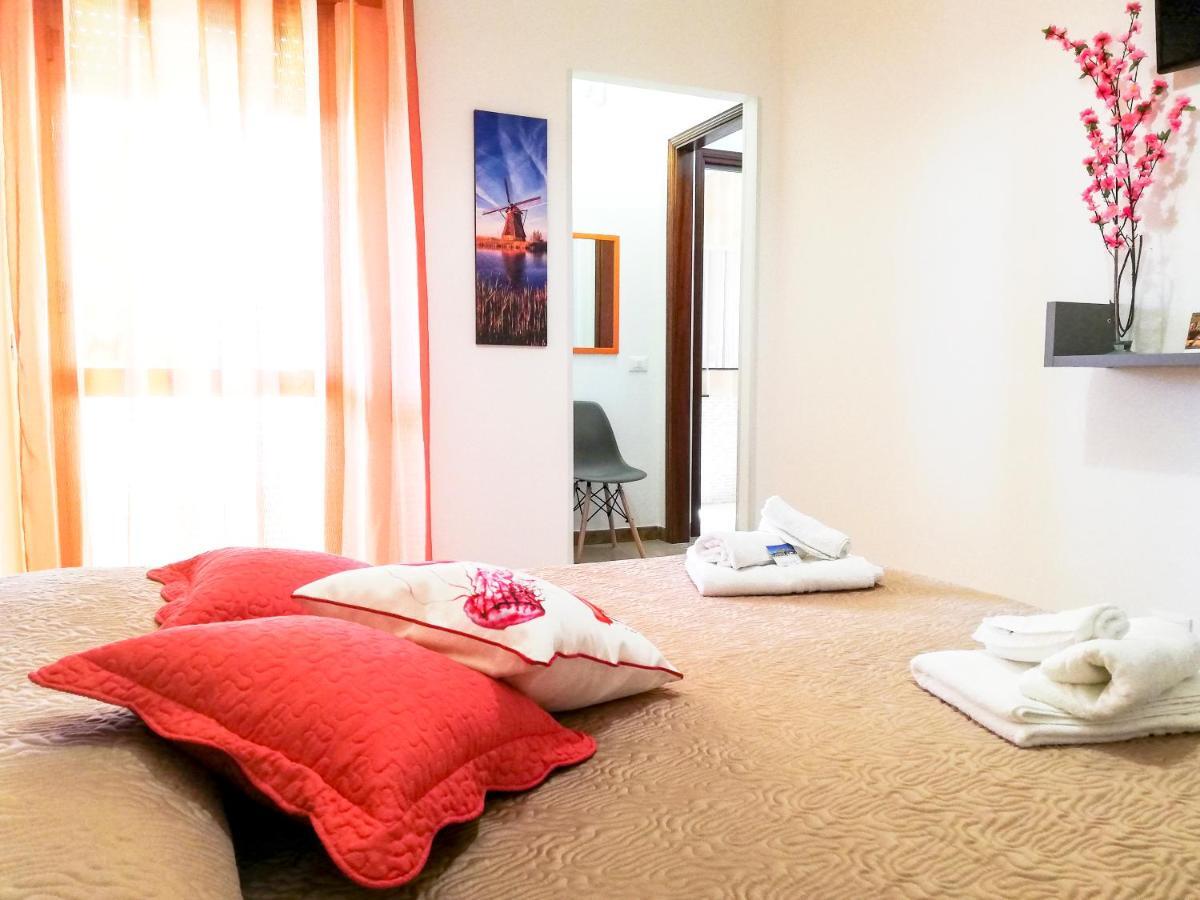 A Due Passi Dal Molino Apartment Валдериче Екстериор снимка